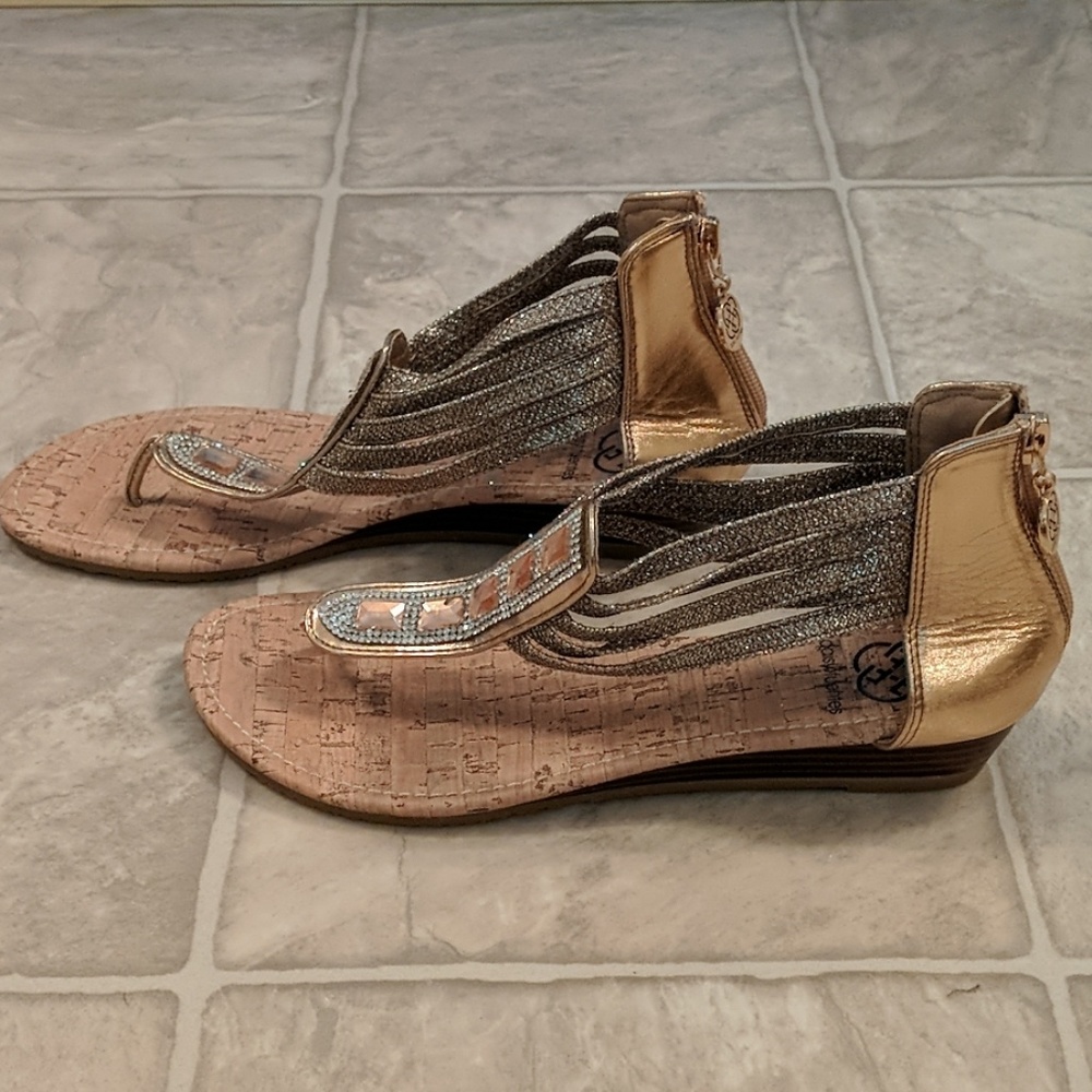 Daisy Fuentes Sandals